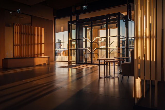 Chceme stylové plastové dveře na balkon. 